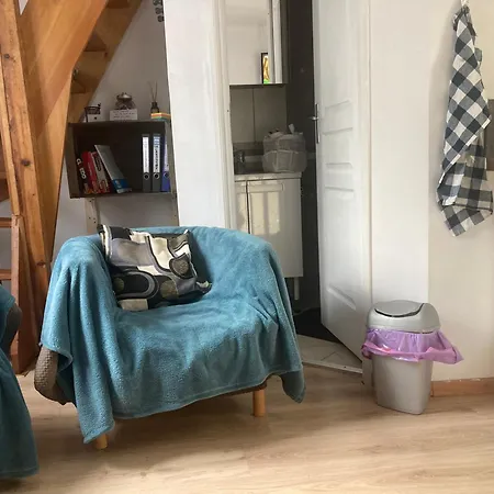 La « cabaneste » Dans
