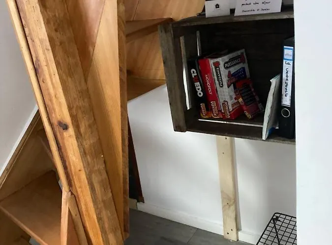 La « cabaneste » Dans