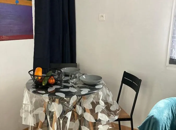 La « cabaneste » Dans * Arreau