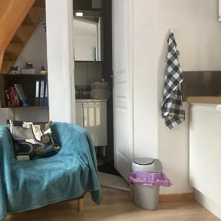 La « cabaneste » Dans